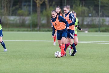 Bild 330 - Co-Trainerin der Frauen Nationalmannschaft Britta Carlson in Wahlstedt